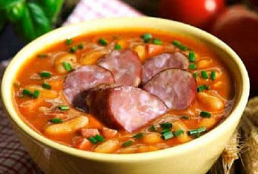 Польский суп с колбасками